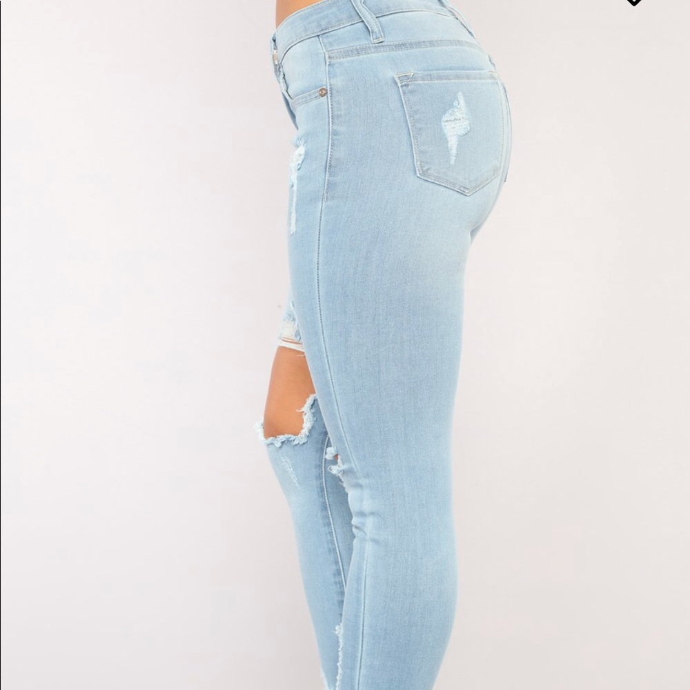 Light blue wash ankle jeans - Picture 3 of 3